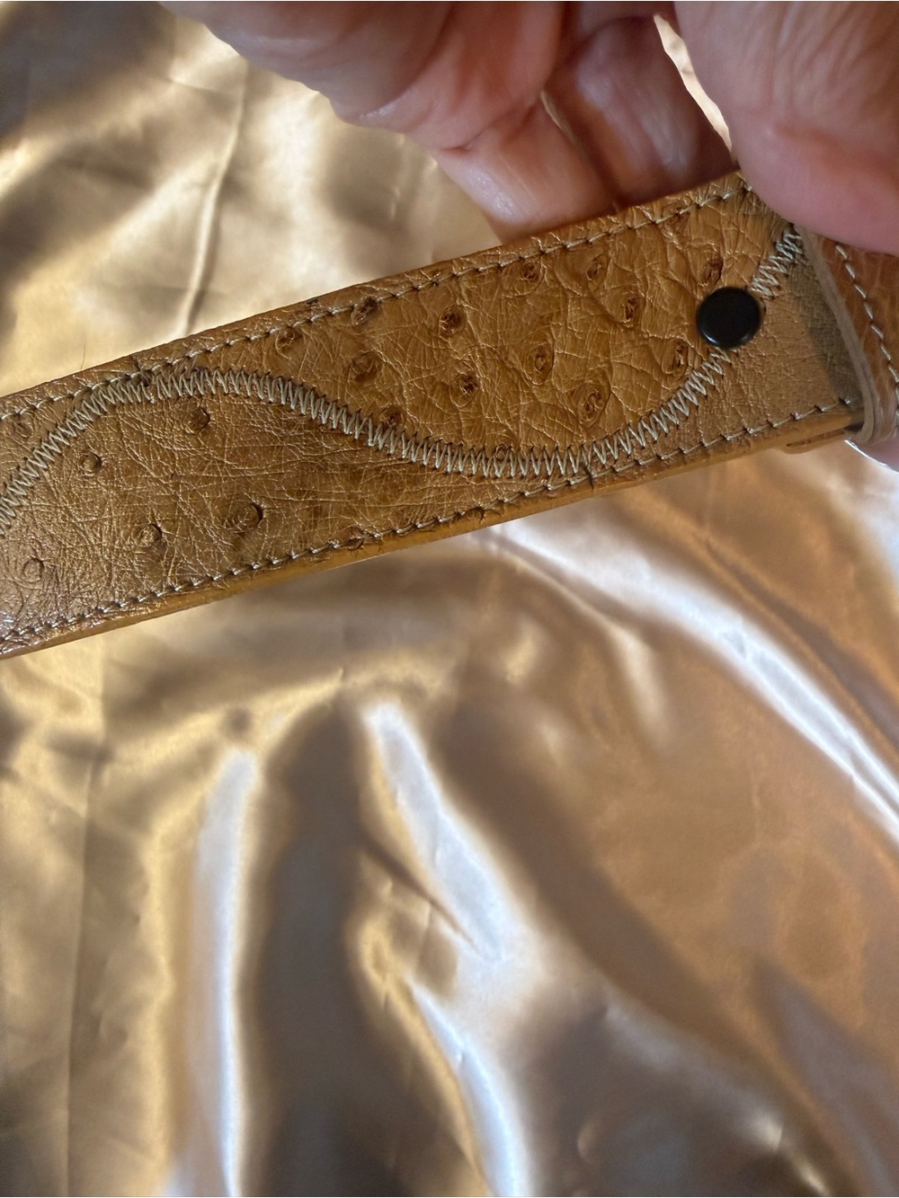 Men's Brown Leather Casual Belt with Silver Buckle - Picture 6 of 7